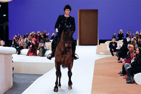 Chanel princess on horseback